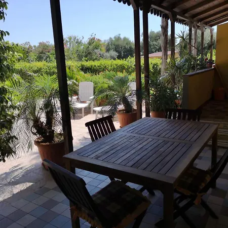 Ferienwohnung Xenia Garden 2 Avola Exterior foto