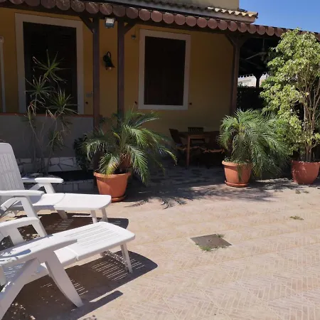Ferienwohnung Xenia Garden 2 Avola Exterior foto